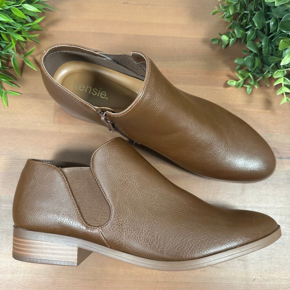 Kensie Brown Leather Ankle Booties